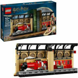 Afbeelding van een LEGO Harry Potter - Boekensteun: De Zweinstein Express Constructiespeelgoed