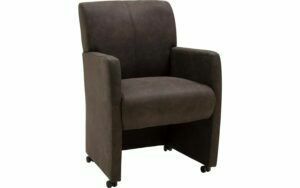 Afbeelding van een Goossens Eetkamerstoel Alex grijs microvezel met armleuning en met wielen, stijlvol landelijk