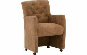 Afbeelding van een Goossens Eetkamerstoel Oliver bruin microvezel met armleuning en met wielen, stijlvol landelijk