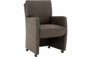 Afbeelding van een Goossens Eetkamerstoel Leen donkerbruin micro leer met armleuning en met wielen, stijlvol landelijk