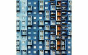 Afbeelding van een Goossens Schilderij City Blue, 74 x 74 cm
