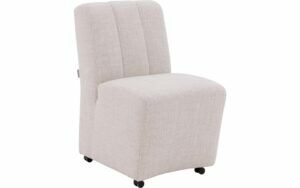 Afbeelding van een Goossens Eetkamerstoel Lewise beige stof leuning en met wielen, stijlvol landelijk