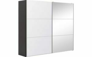 Afbeelding van een Goossens Kledingkast Easy Storage Sdk, 253 cm breed, 220 cm hoog, 1x 3 paneel glas schuifdeur li en 1x 3 paneel spiegel schuifdeur re