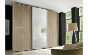 Afbeelding van een Goossens Kledingkast Big Choice Type 41 163, Slaapkamerkast 280 cm breed, 240 cm hoog, 3 schuifdeuren