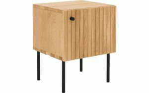 Afbeelding van een Goossens Nachtkastje Capelli, Met deur rechts