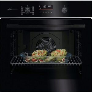 Afbeelding van een AEG TU5PB401SB 5000 SurroundCook Heteluchtoven